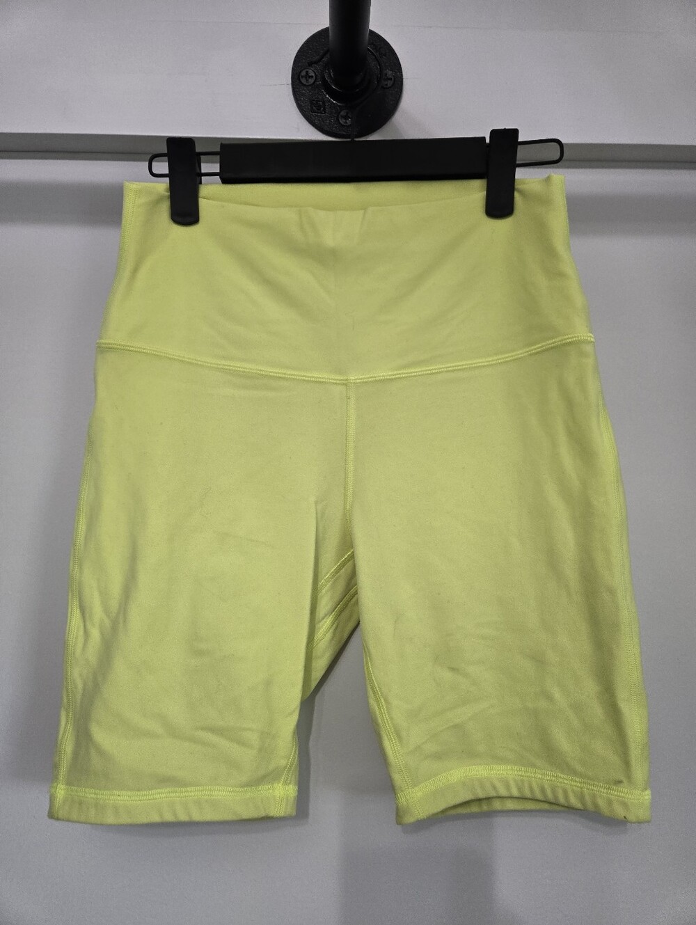 Lululemon Electric Lemon Align 8" Inseam Shorts *originally pants per dotcode 8 - Picture 1 of 8